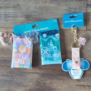 Tokyo Disney Resort Keychains and Card Holder Set